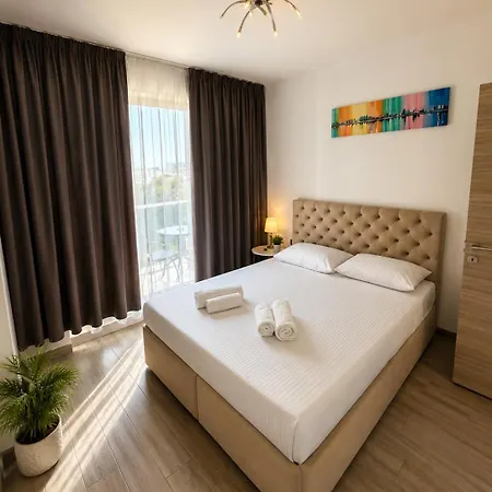 Alezzi Pool &spa Apartament Năvodari