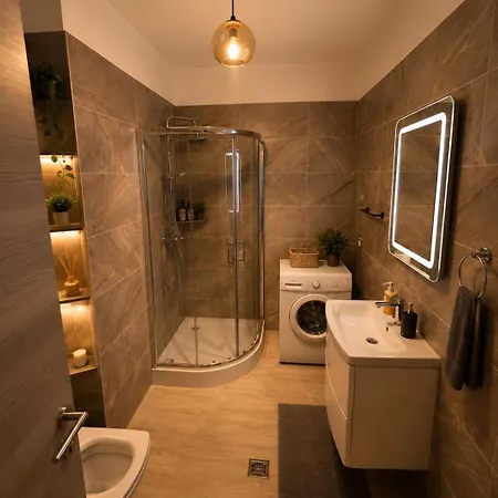 Alezzi Pool &spa *