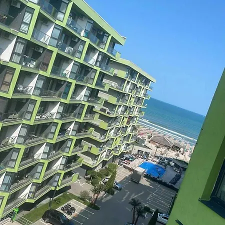 Alezzi Pool &spa Apartament *