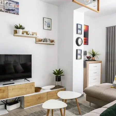 Apartament Alezzi Pool &spa Năvodari